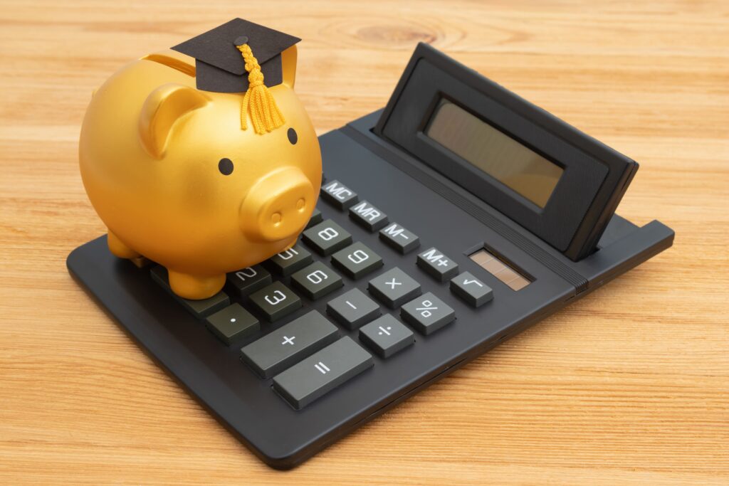 投資用物件を売却する際にかかる税金とは？節税ポイントと注意点を解説